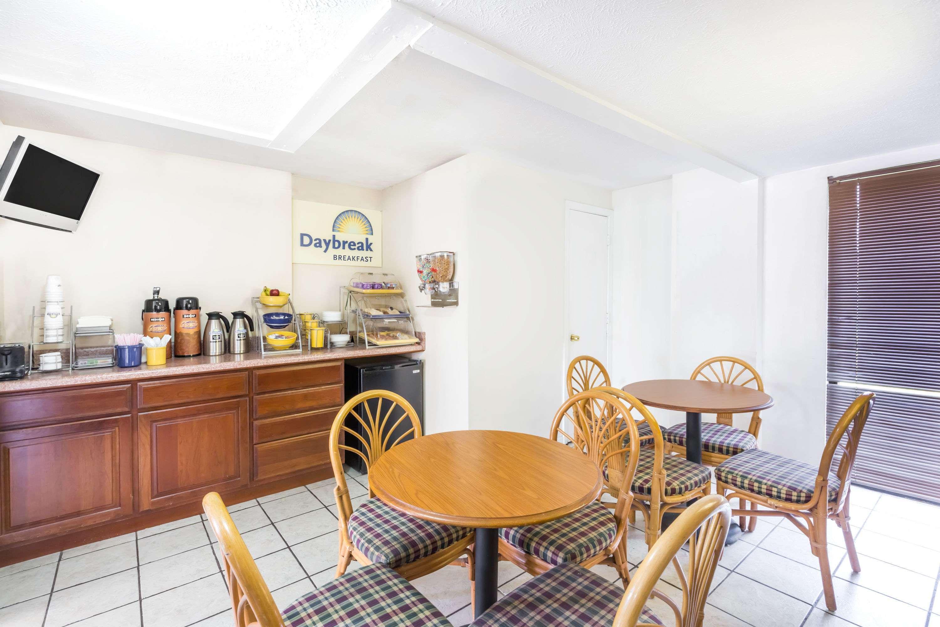 Days Inn By Wyndham Little River Luaran gambar